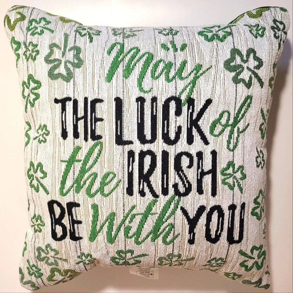🍀St. Patrick's Day Throw Pillow ~ 